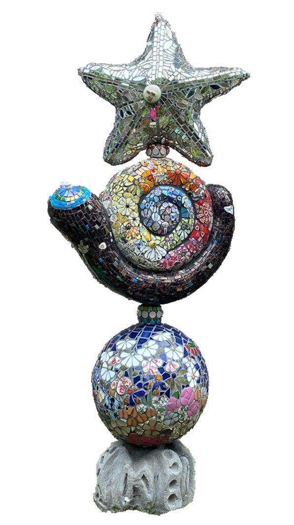 totem pole in mosaic with a star at the top, a snail in the middle and a ball with flowers on at the bottom